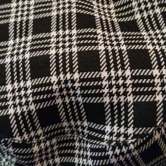 NWOT Plaid  Reversible Black & White Women Bucket Hat Size L - Picture 7 of 7